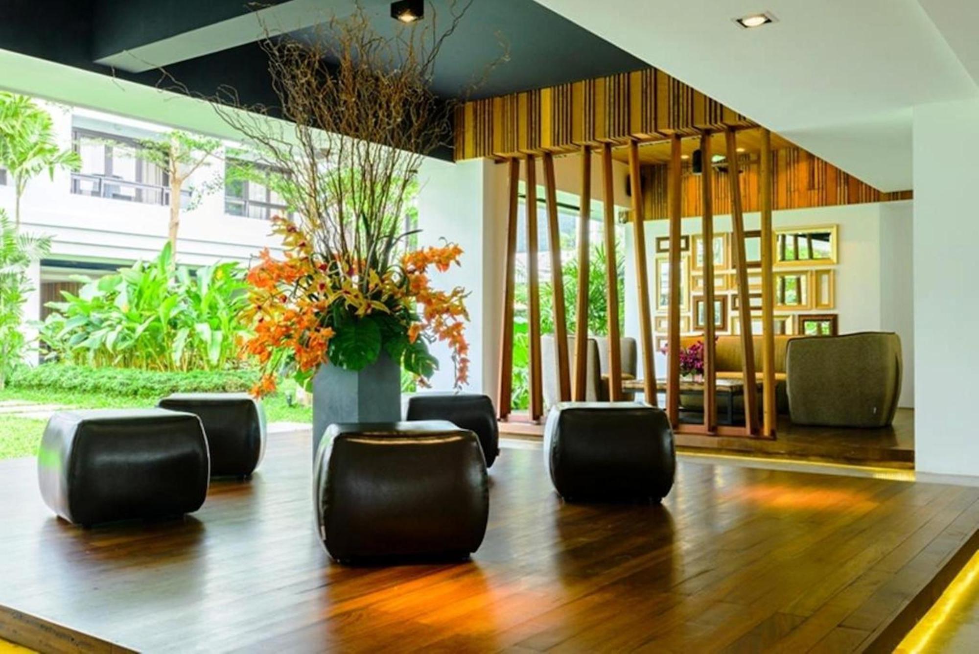 Uma Residence Bangkok Luaran gambar