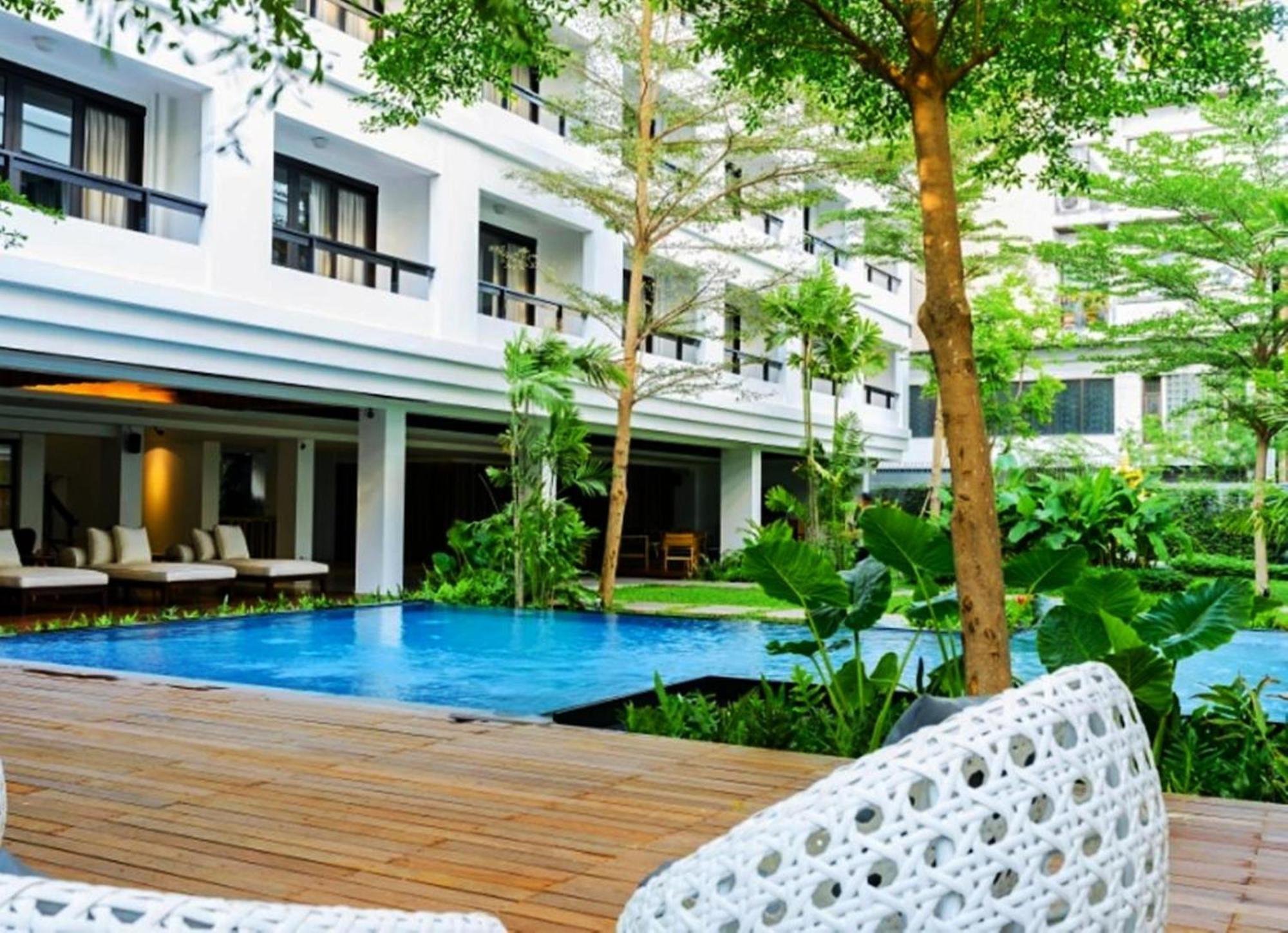 Uma Residence Bangkok Luaran gambar
