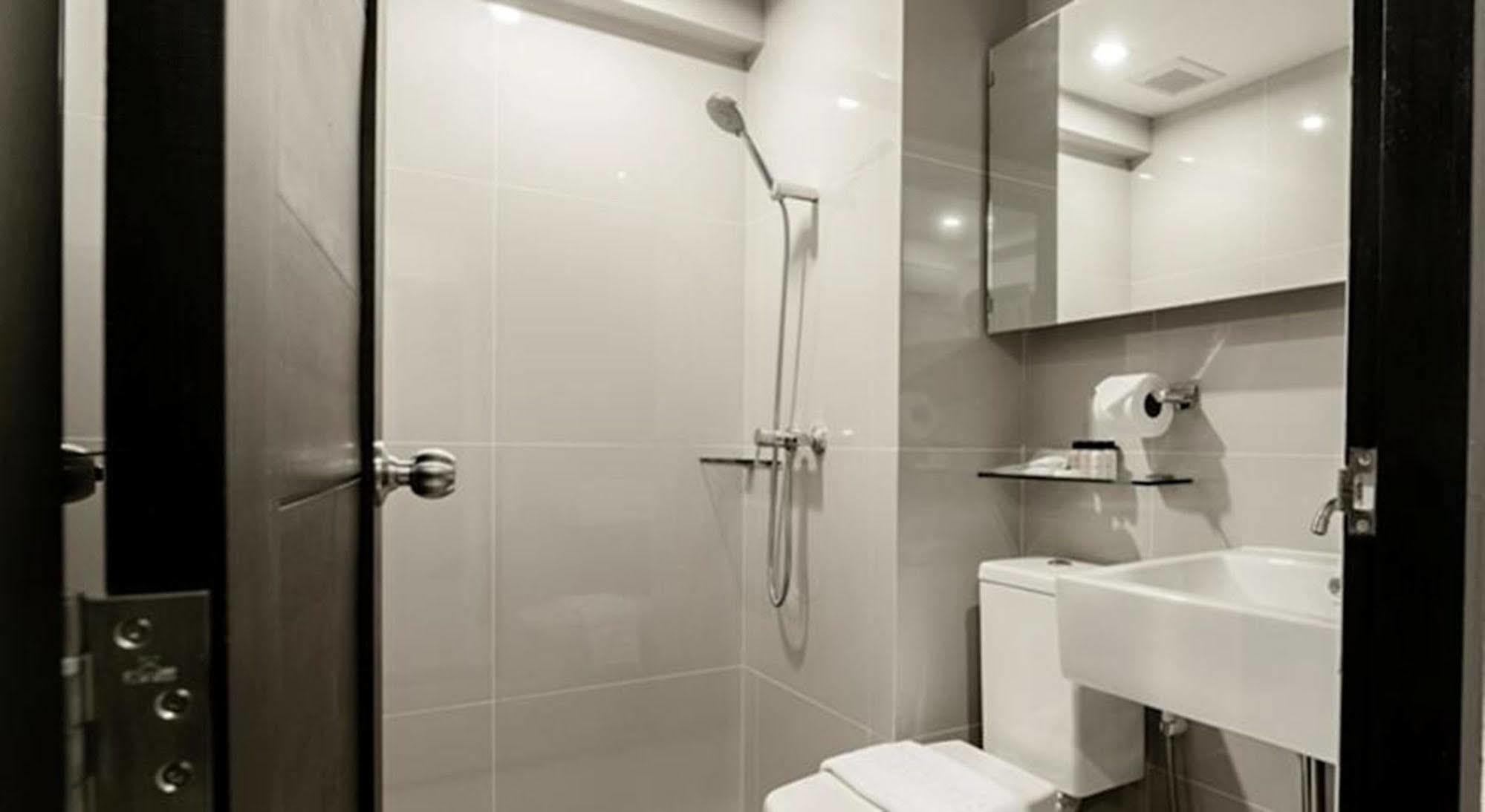 Uma Residence Bangkok Luaran gambar